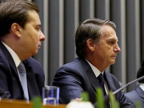 Bolsonaro diz que vai ouvir ministros sobre vetos a abuso de autoridade