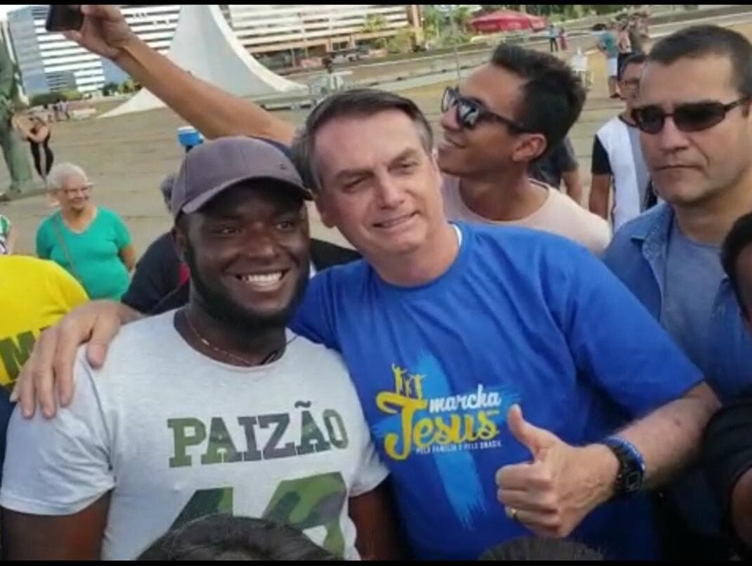 Bolsonaro evita temas polêmicos no Dia dos Pais