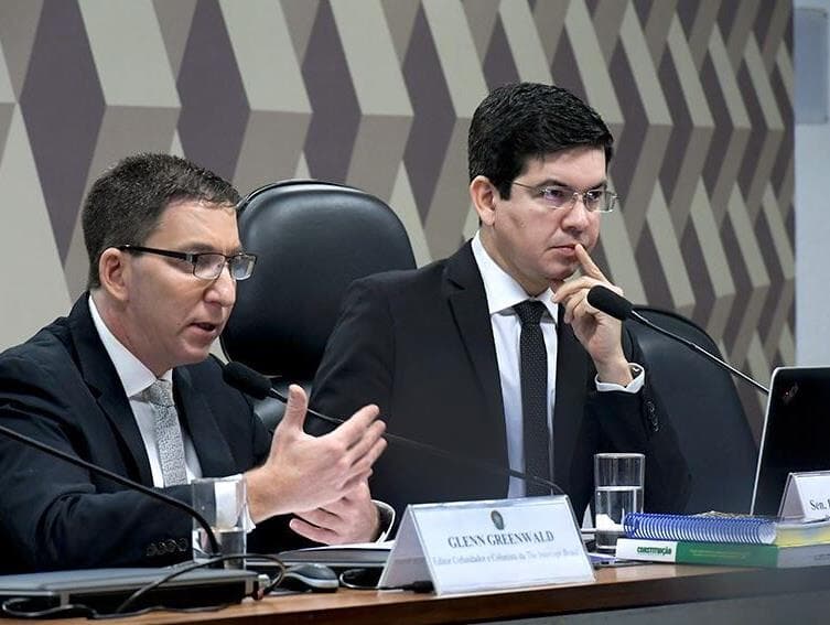 Moro finge amnésia, afirma Greenwald ao Senado