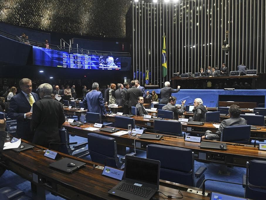 Senado aprova PEC que facilita repasse de emendas parlamentares a estados e municípios