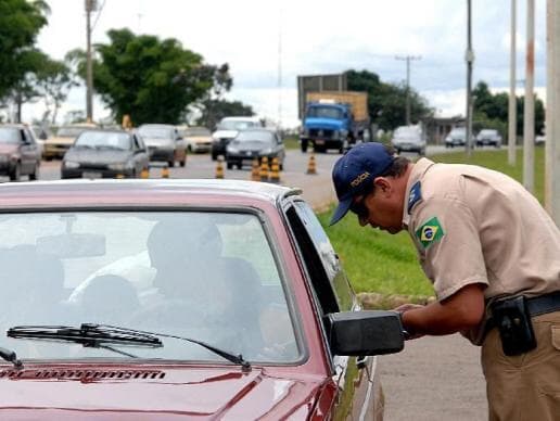 Governo quer aumentar quantidade de pontos para suspensão da carteira de motorista