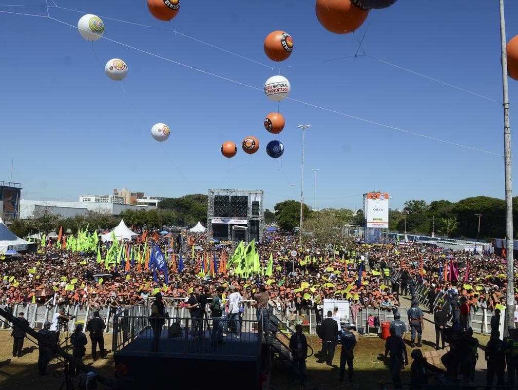 MP acaba com cobrança de contribuição sindical direto do salário