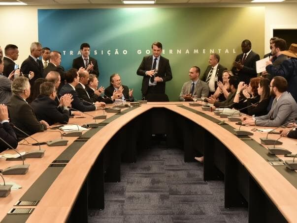 Partido de Bolsonaro fará "revezamento" com três deputados no comando da CCJ