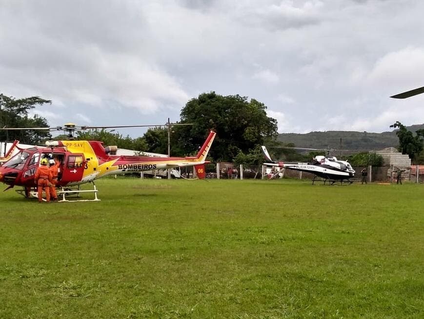 Buscas em Brumadinho são interrompidas por risco de novo rompimento