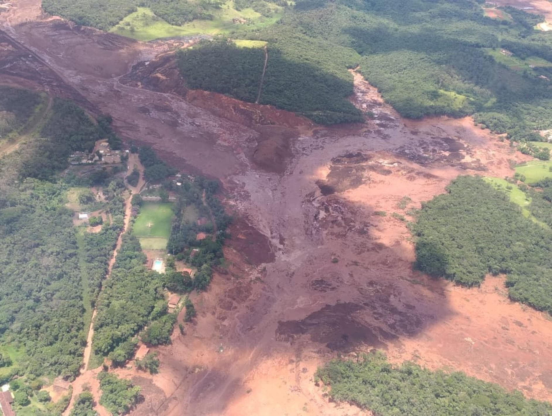 Três anos após desastre em Mariana, outra barragem da Vale se rompe em Brumadinho