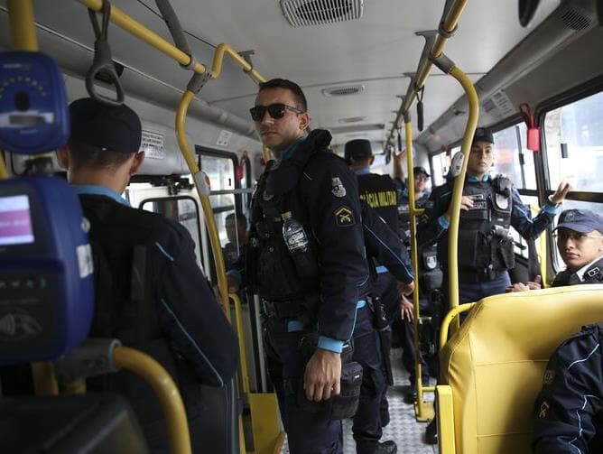 Com a Força Nacional, cai número de ataques no Ceará, mas madrugada ainda é de violência