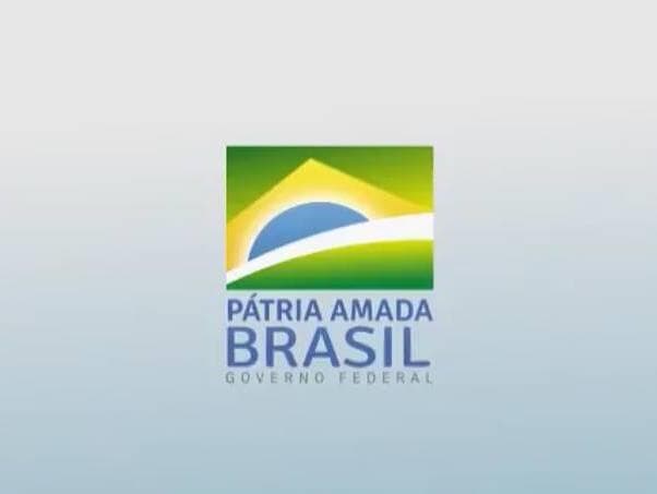 Governo Bolsonaro anuncia slogan da gestão: "Pátria Amada Brasil"