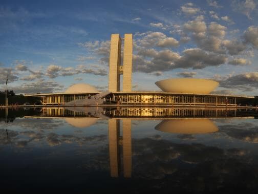 Bolsonaro receberá bancadas de MDB, PSDB, PR e PRB