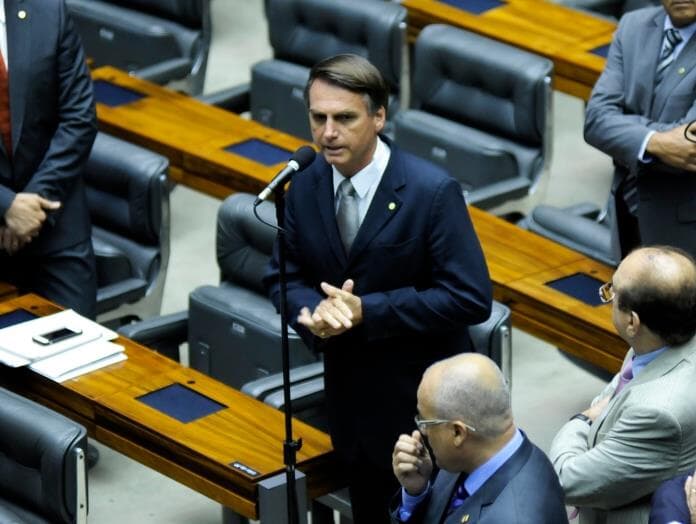 Nova Câmara apoia Bolsonaro em pautas de segurança pública, indica levantamento