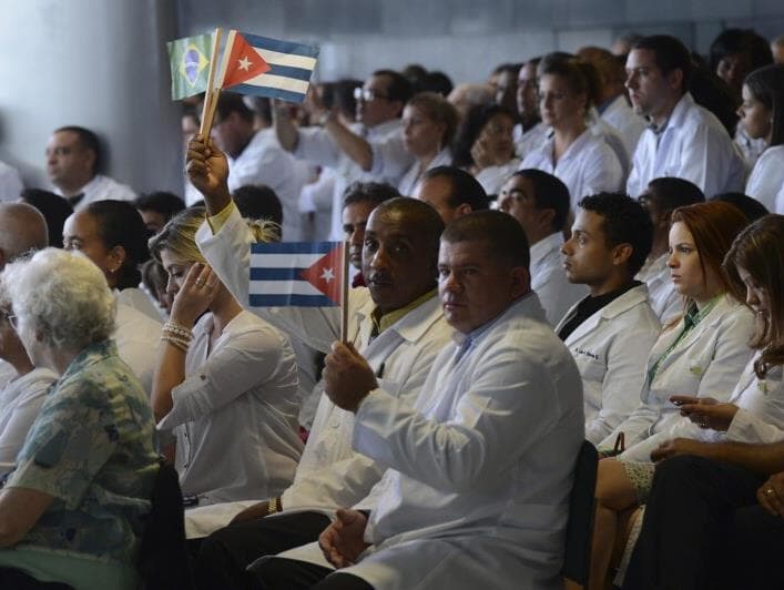 Mais Médicos não chegaria a um terço das cidades sem profissionais cubanos