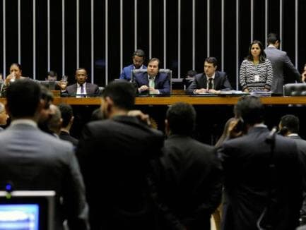 Câmara aprova regras de emissão de duplicata eletrônica. Texto segue para votação no Senado