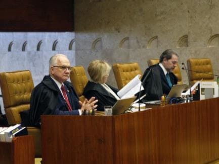 Supremo proíbe serviço de telemarketing nas eleições