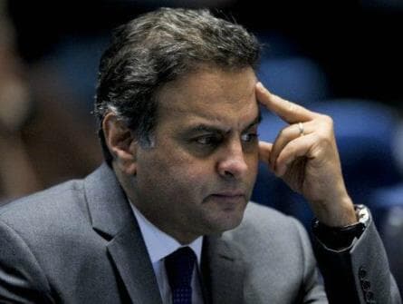 Aécio recebia mesada de R$ 50 mil paga pela JBS por meio de rádio, diz Joesley