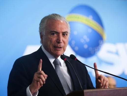 Psol vai à Justiça contra portaria de Temer que tira R$ 208 milhões de áreas como saúde para bancar publicidade