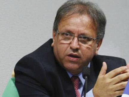 TSE cassa mandato de governador do Tocantins por caixa dois nas eleições de 2014