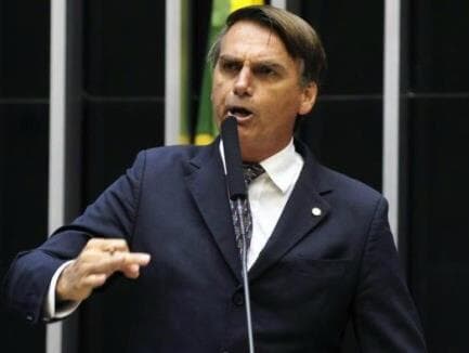 Bolsonaro quer bancada de pelo menos 20 deputados no PSL para turbinar corrida presidencial