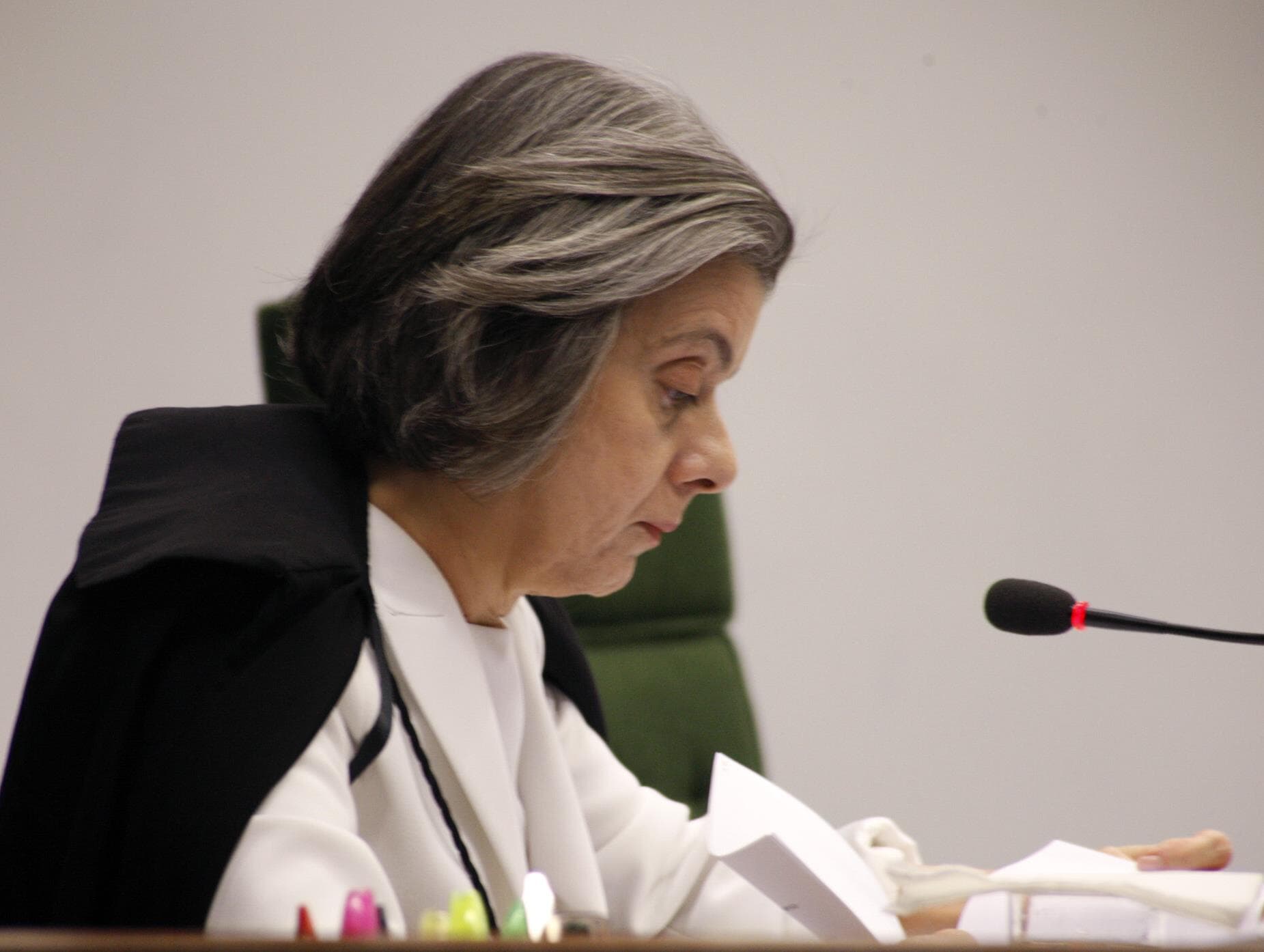 Cármen Lúcia cassa liminar que liberava posse de Cristiane Brasil