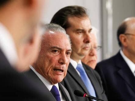 De volta da Suíça, Temer se concentra na aprovação da Previdência