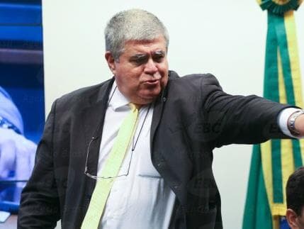 Líder da tropa de choque de Temer, Marun assume Secretaria de Governo na quinta-feira