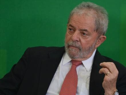 Moro desbloqueia recursos de aposentadoria de Lula