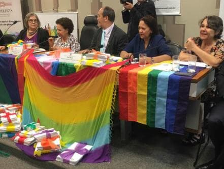 OAB e movimentos LGBTI entregam ao Senado proposta de Estatuto da Diversidade Sexual