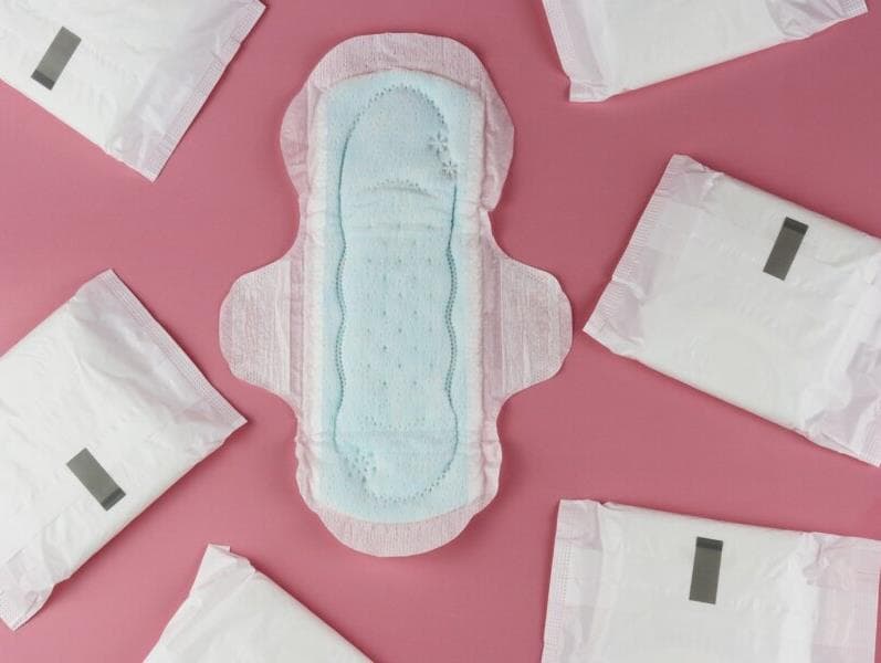 Itens de higiene menstrual terão imposto zero, define GT da reforma tributária