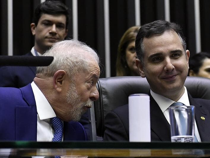 PSD de Pacheco cresce e supera o PL como maior bancada no Senado