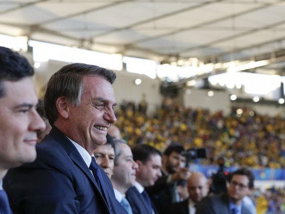 Deputado identifica aumento de 108% em gastos com cartão corporativo do Bolsonaro