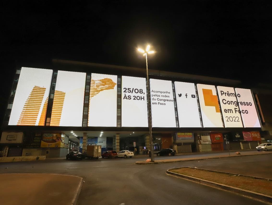 Prêmio Congresso em Foco ilumina "coração" de Brasília