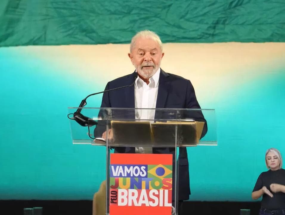 Bolsonaro perdeu controle da Petrobras, avalia Lula