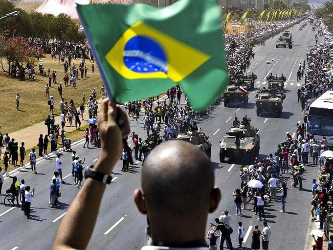 Bolsonaristas querem transformar o 1º de Maio em um novo 7 de Setembro