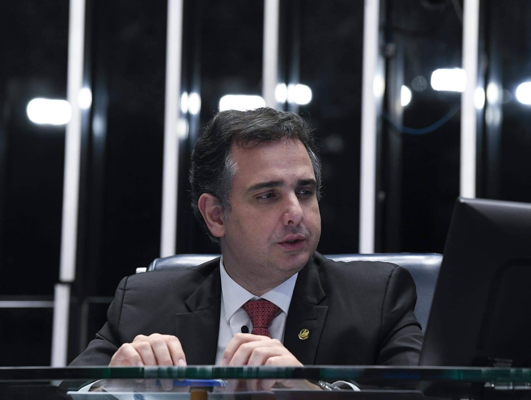 Pacheco marca sessão para derrubar veto ao Refis das micro e pequenas empresas