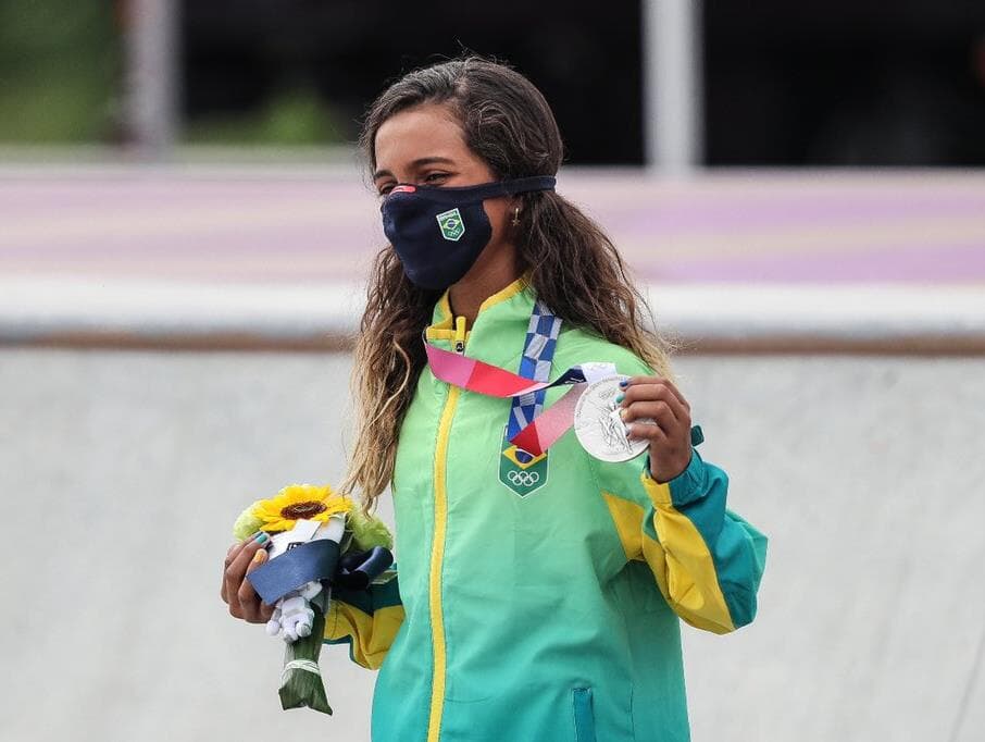 Políticos de direita e esquerda celebram medalhas brasileiras em Tóquio