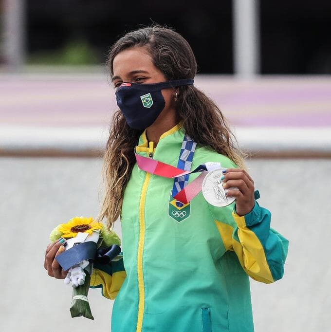 Políticos de direita e esquerda celebram medalhas brasileiras em Tóquio