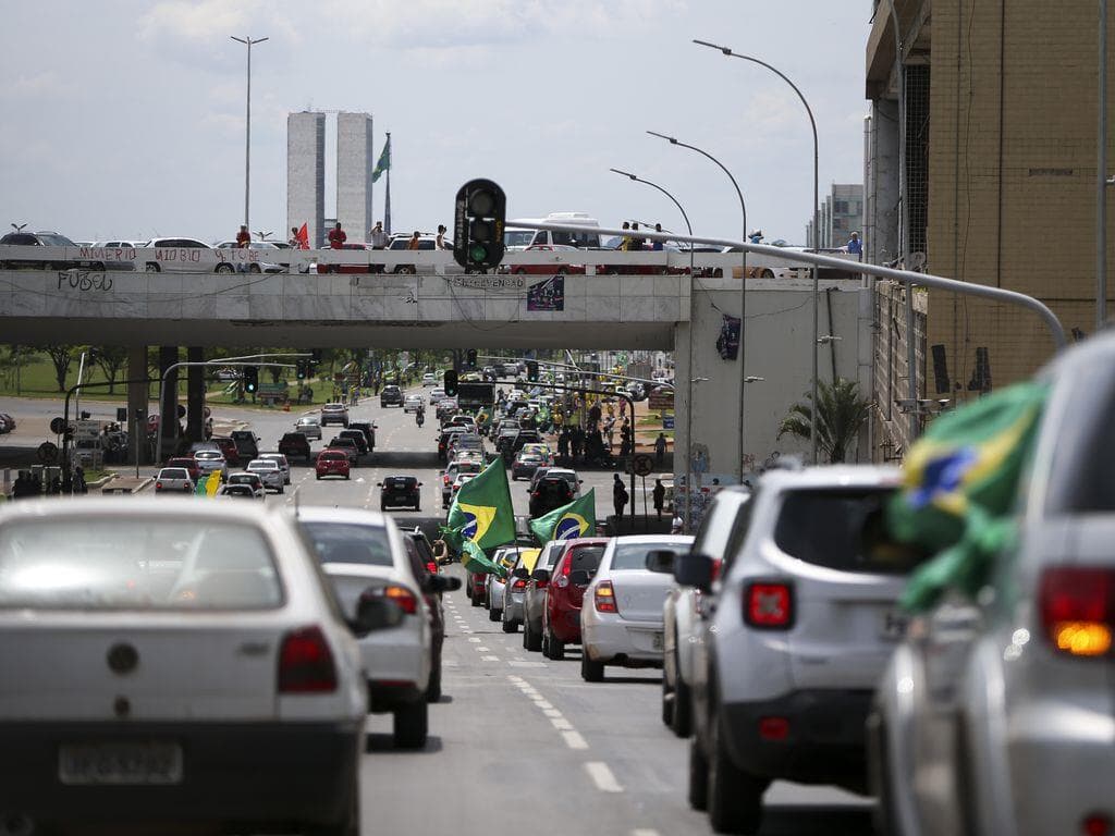 Bolsonaristas planejam caravana para pressionar por eleição de Arthur Lira