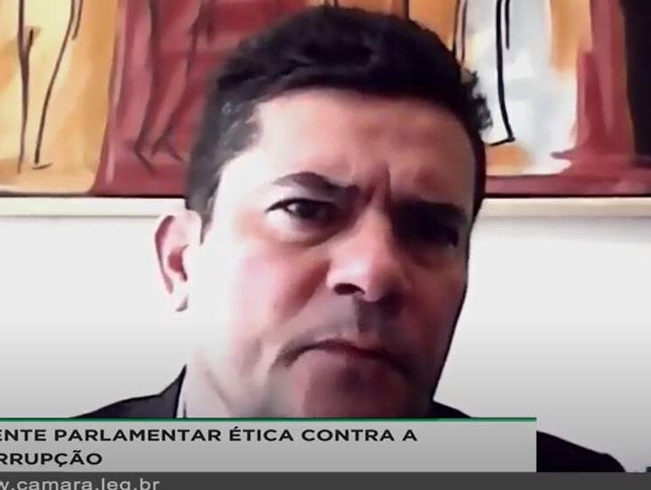 Ao vivo: em evento na Câmara, Moro defende fim do foro privilegiado