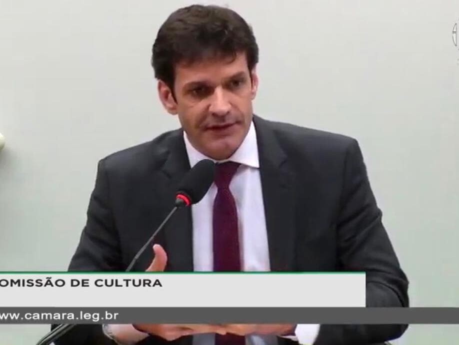 Ministro do Turismo explica transferência da Secretaria da Cultura