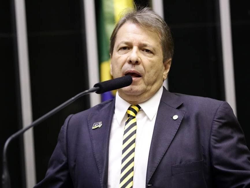 Aliado de Eduardo no PSL diz que não há clima para AI-5