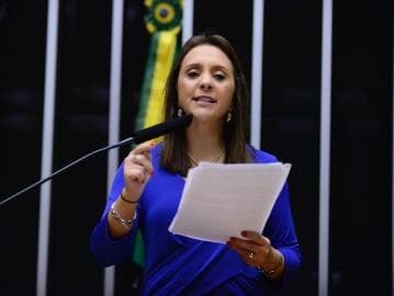 Janela partidária poderá ser votada ainda nesta quarta-feira