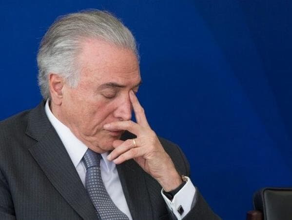 Temer recua novamente e desiste de assinar indulto de Natal de 2018