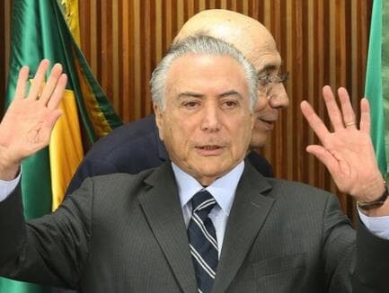 Oposição diz que país está "no limiar de regime de exceção" e sugere renúncia a Temer