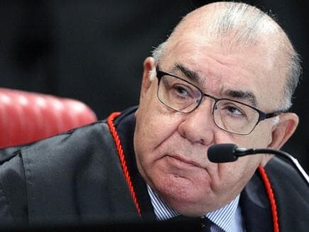 Ministro do TSE determina que PSDB devolva R$ 5,4 milhões aos cofres públicos