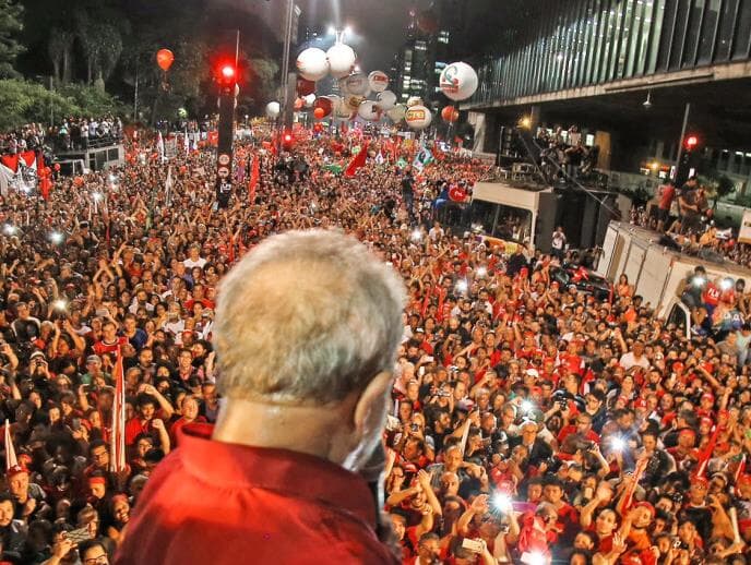 Lula lá, onde?