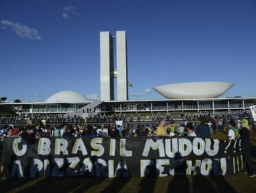 Senado e Câmara têm 15 dias para votar reforma eleitoral a tempo de valer para 2018