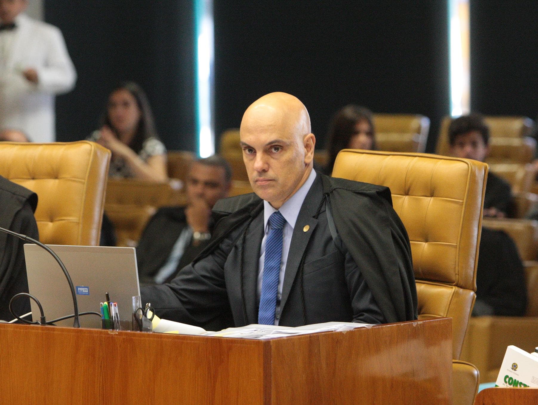 Comissão aprova mandato de dez anos para ministros do STF e outros tribunais superiores