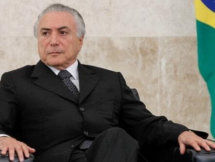 Sem votos garantidos na CCJ, Temer ainda busca aliados e pretende entregar defesa nesta semana