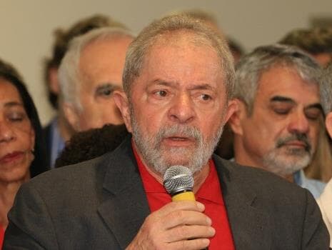 Lula é indiciado pela PF por corrupção passiva