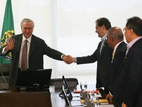 Por reforma, Temer negocia redução de idade mínima de aposentadoria e prorrogação do imposto sindical