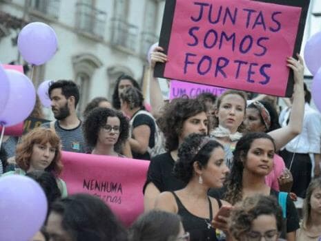 Onde mulheres caratecas nocauteiam marmanjos atrevidos todos os dias