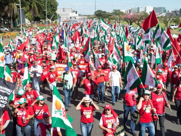 Milhares de pessoas foram às ruas nas maiores capitais contra a reforma da Previdência